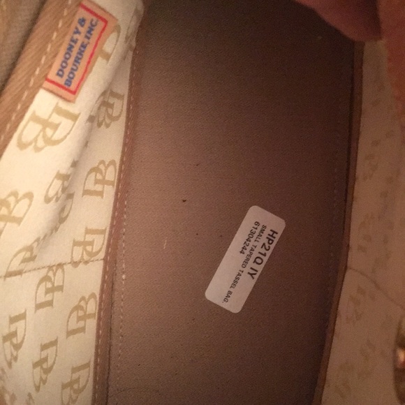 Purses - Picture 5 of 6